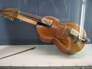 baryton_19_strings_deutsches_museum